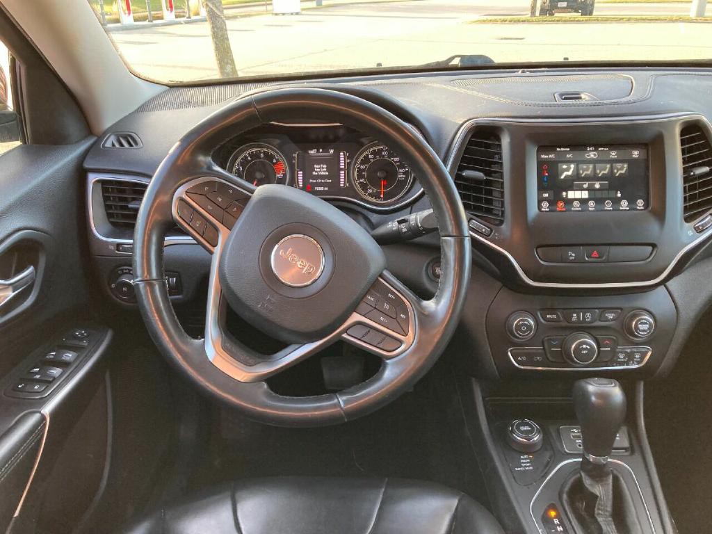2019 Jeep Cherokee Image 4