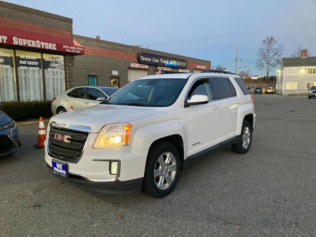 2016 GMC Terrain Image 2