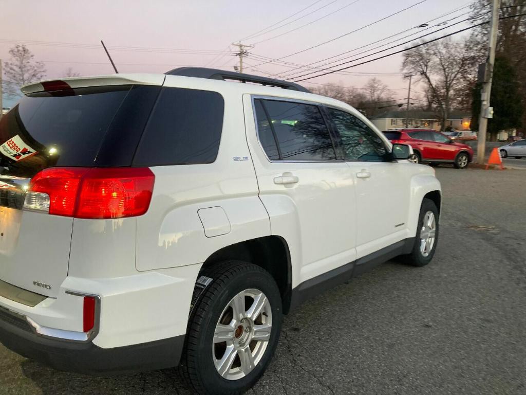2016 GMC Terrain Image 4