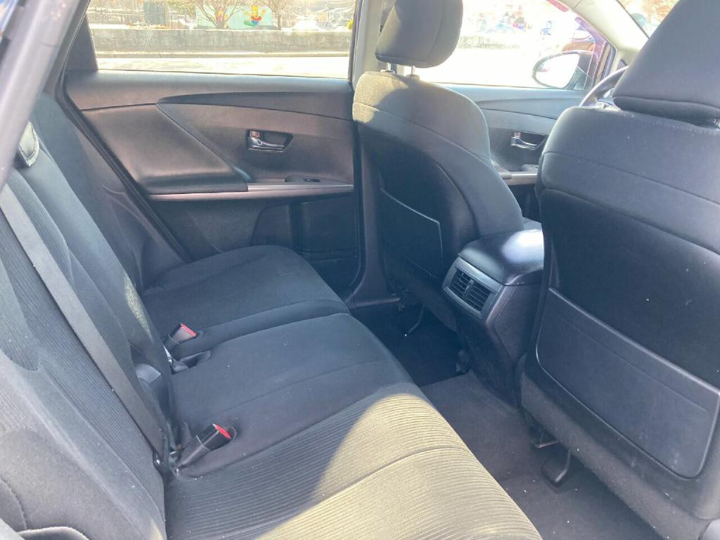 2014 Toyota Venza Image 14