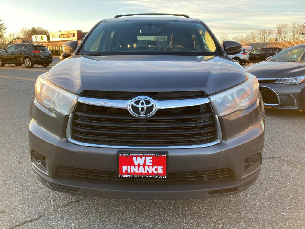 2015 Toyota Highlander Image 4
