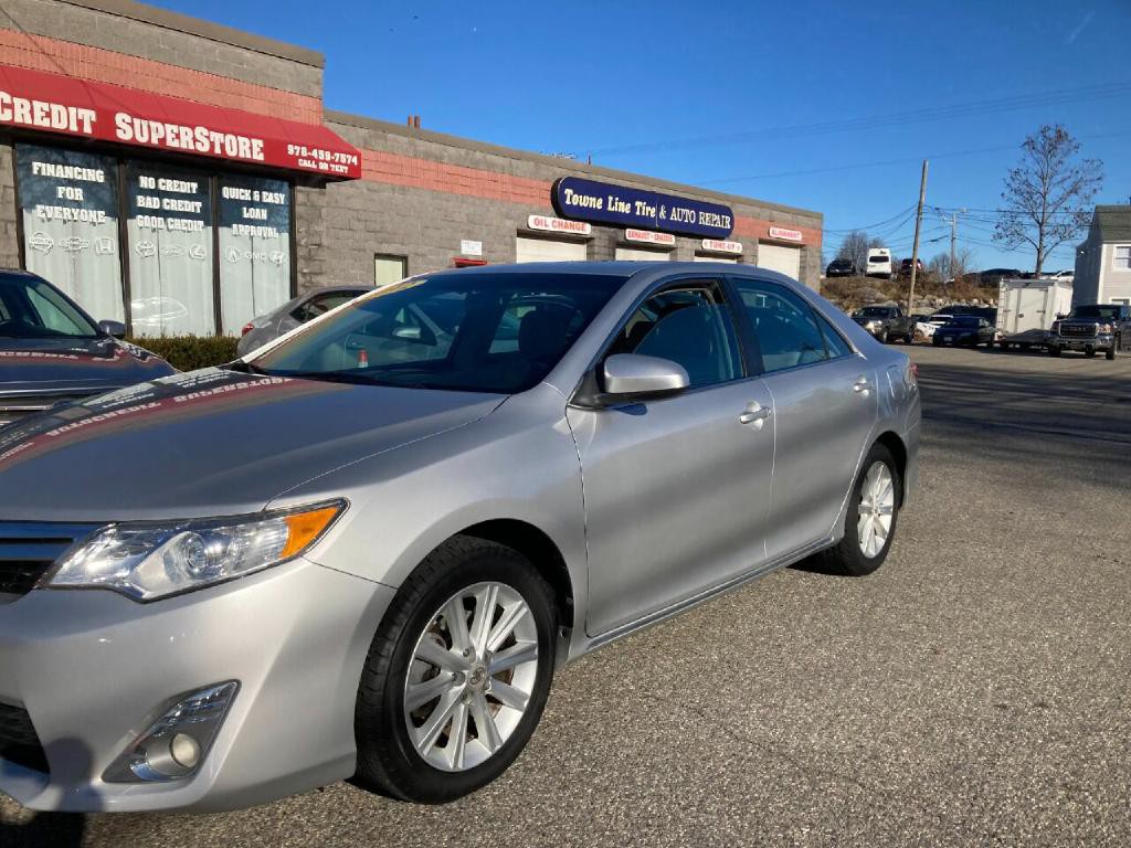 2012 Toyota Camry Image 3