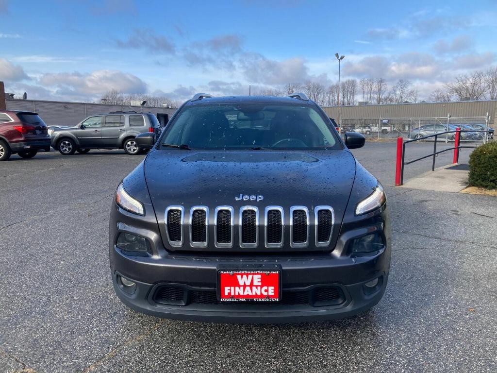 2017 Jeep Cherokee Image 10
