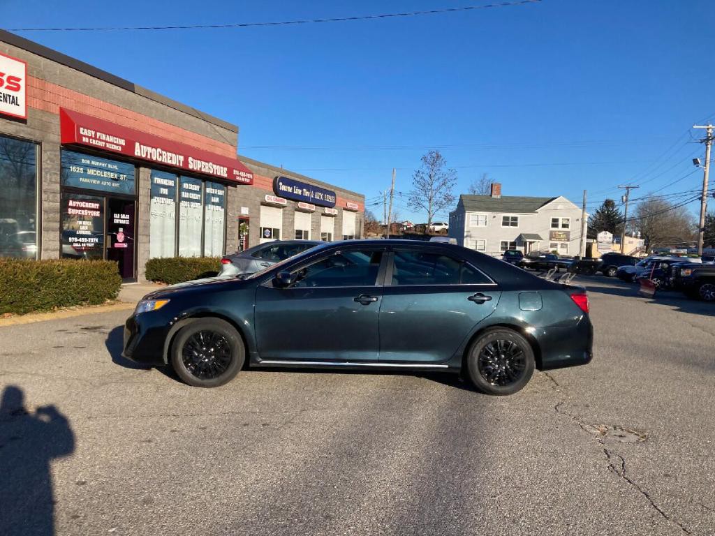 2014 Toyota Camry Image 5
