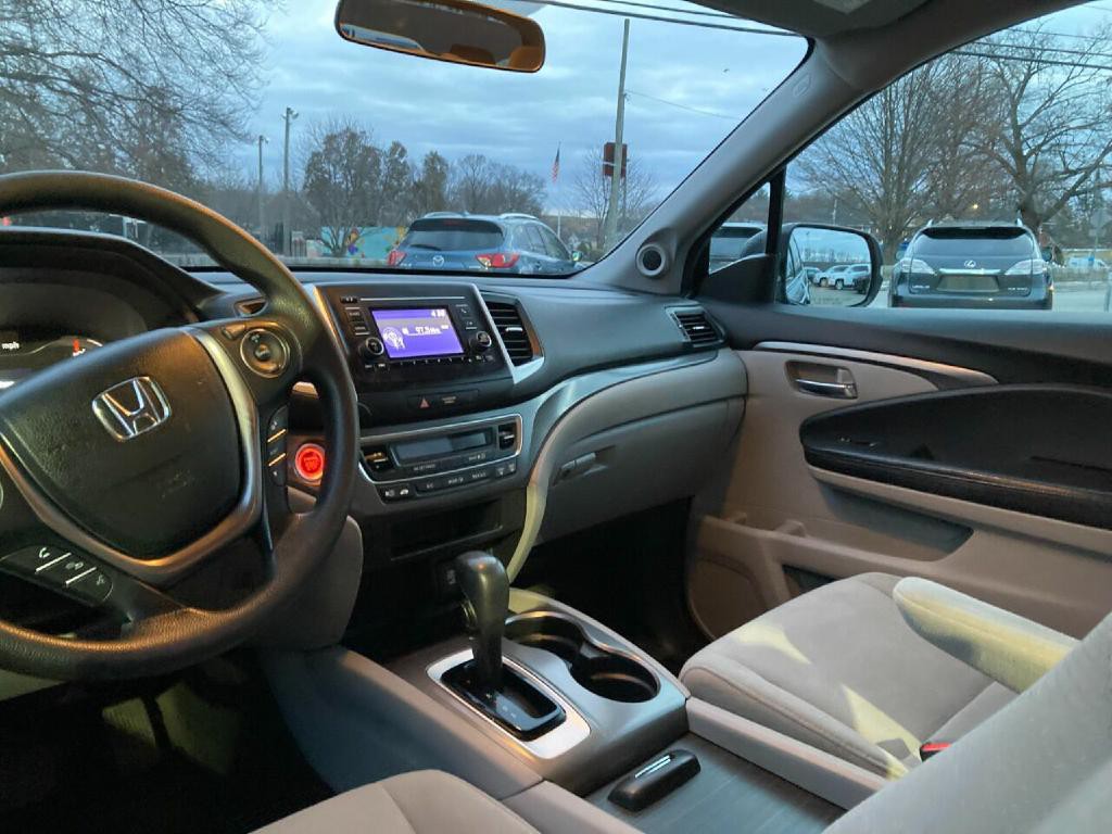 2017 Honda Pilot Image 18