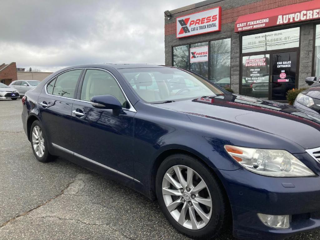 2011 Lexus LS 460 Image 4