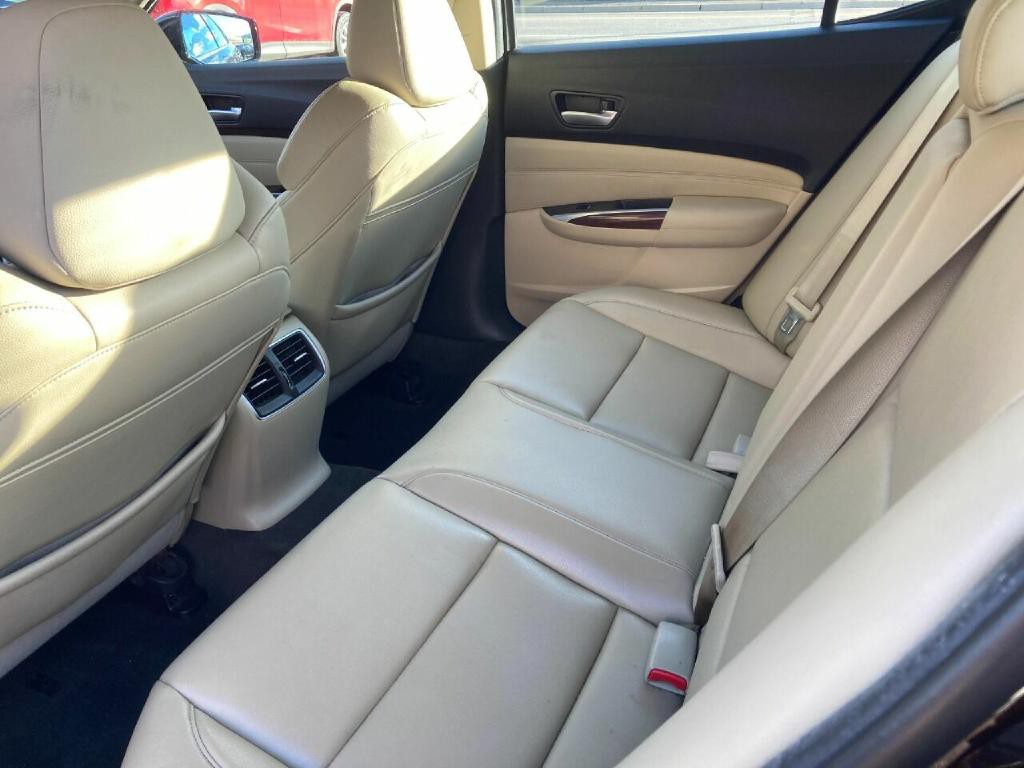 2015 Acura TL Image 17