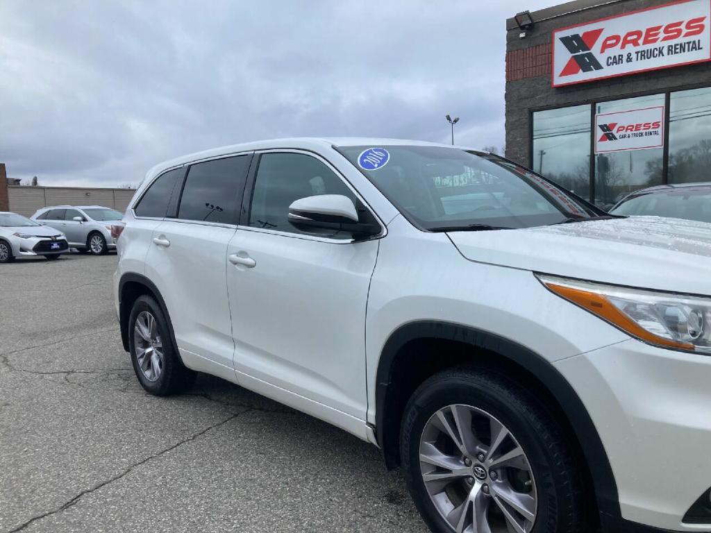 2016 Toyota Highlander Image 7