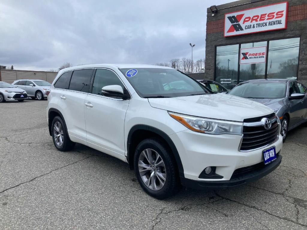 2016 Toyota Highlander Image 13