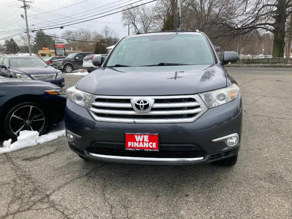 2013 Toyota Highlander Image 11