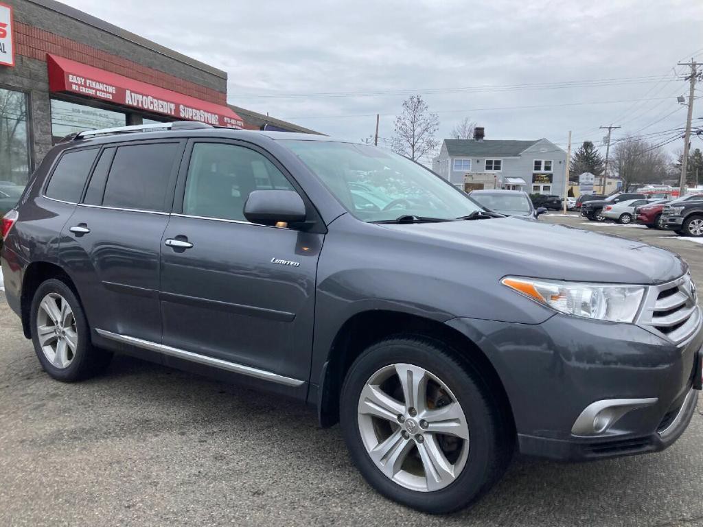 2013 Toyota Highlander Image 13
