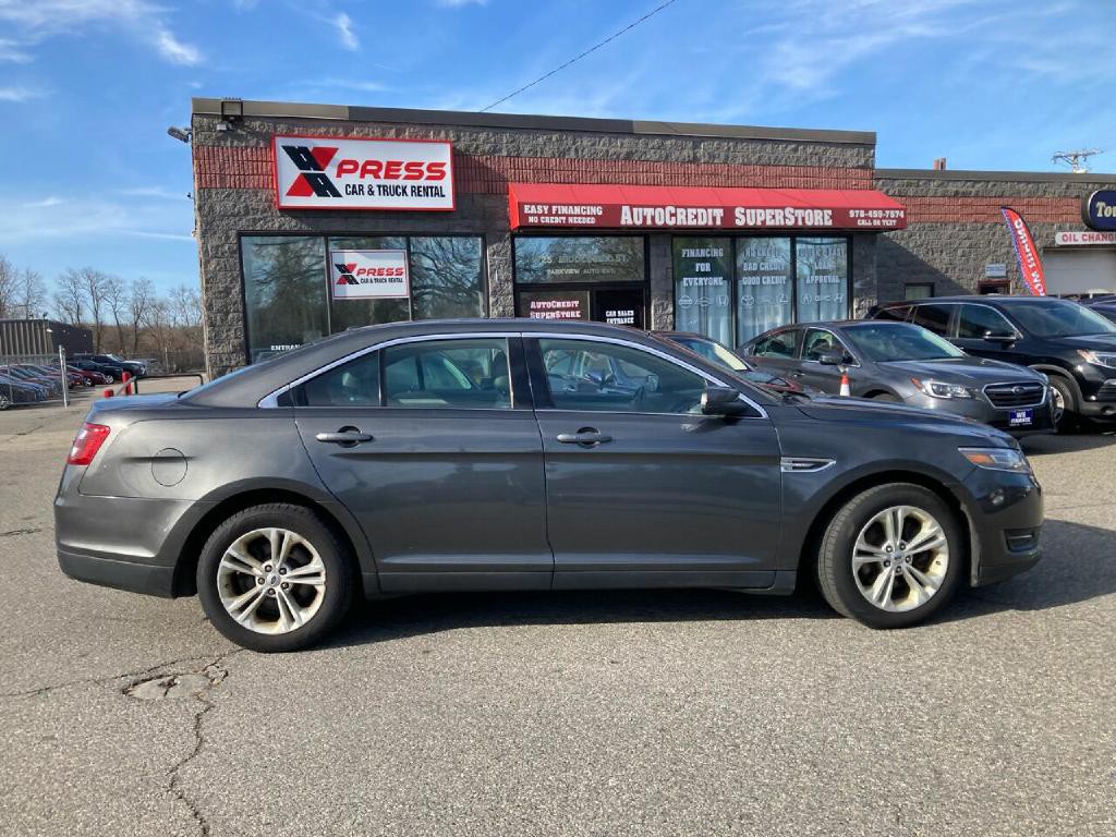 2018 Ford Taurus Image 7