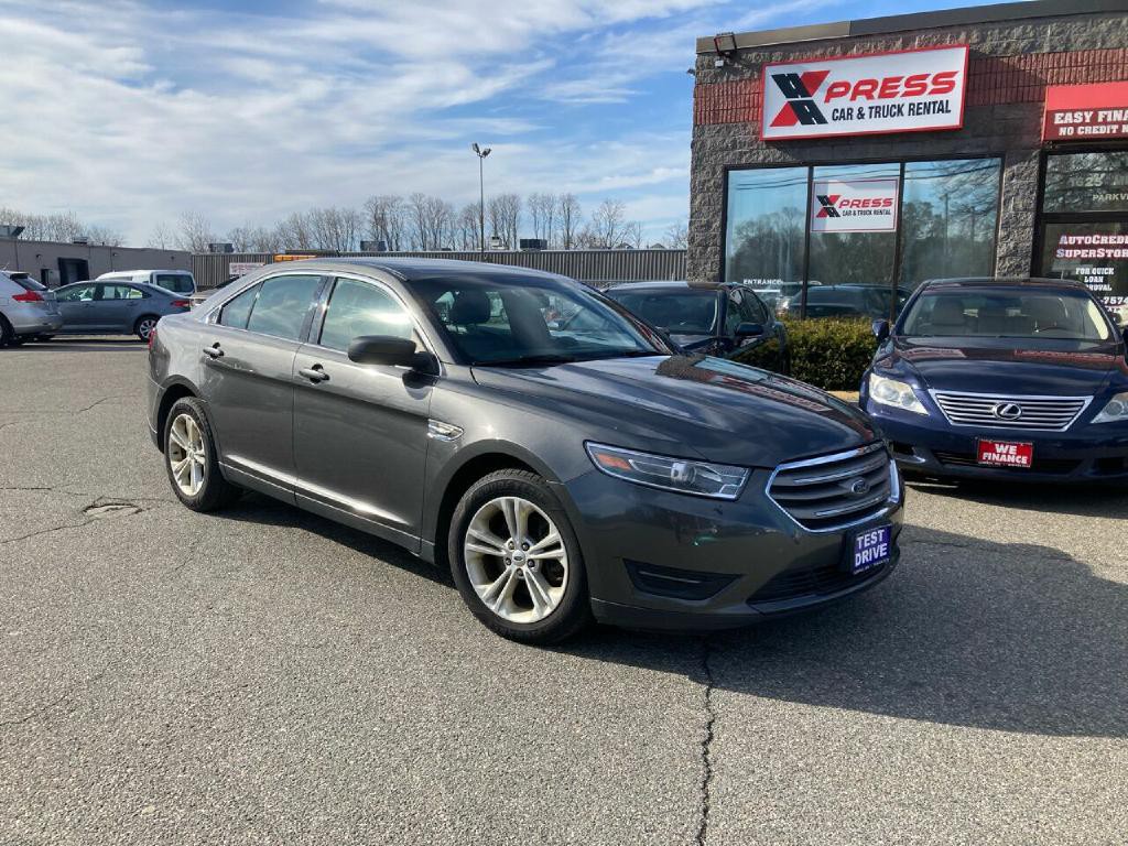 2018 Ford Taurus Image 11
