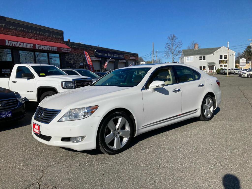 2012 Lexus LS 460 Image 2