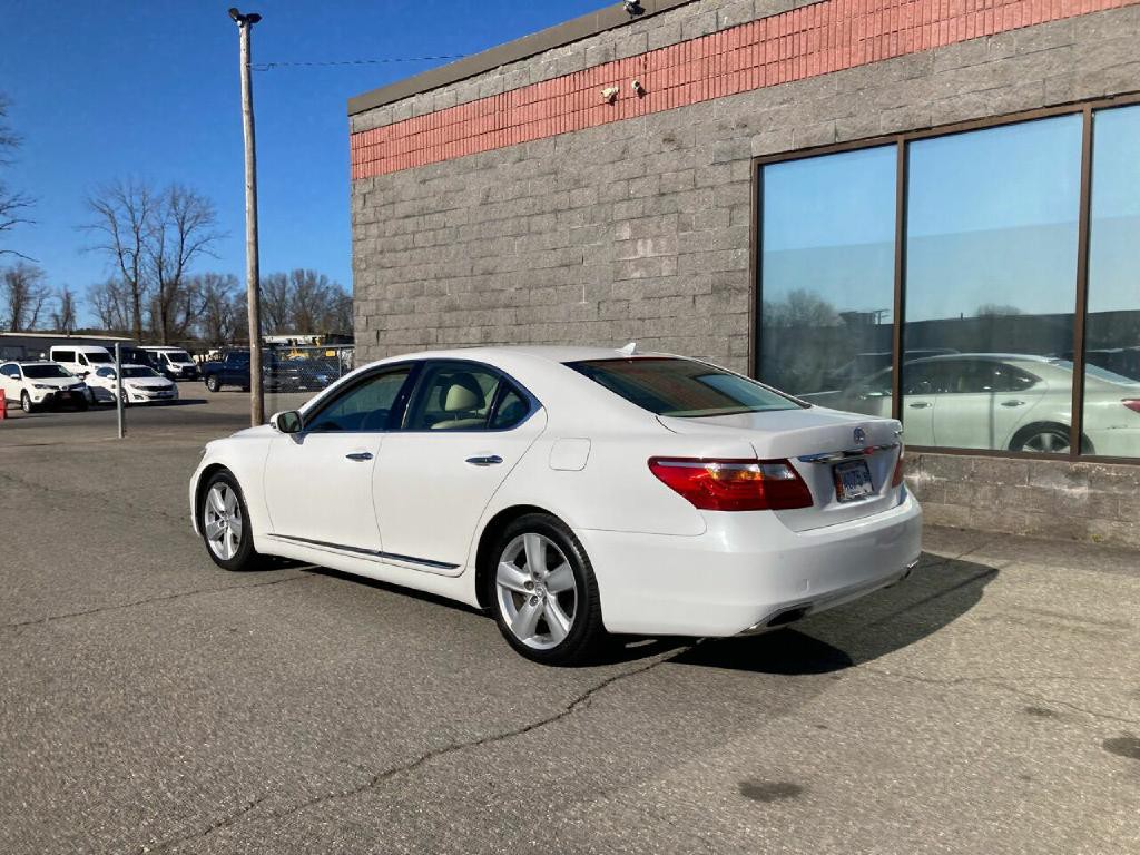 2012 Lexus LS 460 Image 14