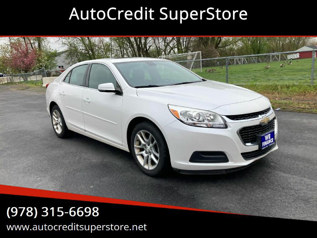 2016 Chevrolet Malibu Image 1