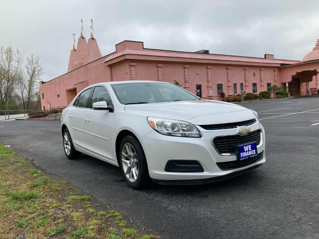 2016 Chevrolet Malibu Image 10