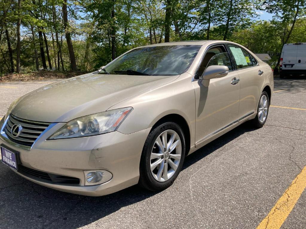 2011 Lexus ES 350 Image 15