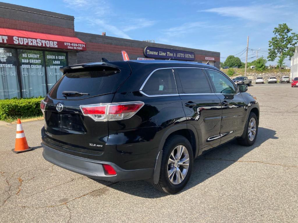 2014 Toyota Highlander Image 6