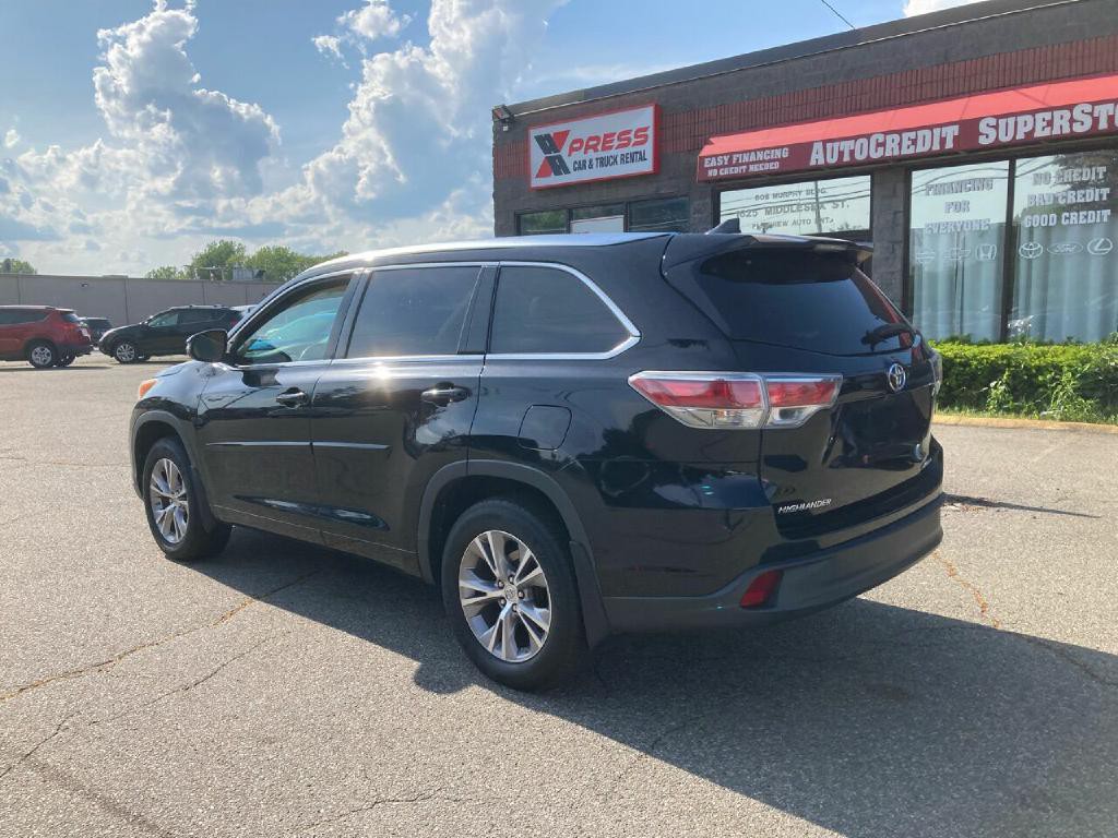 2014 Toyota Highlander Image 15
