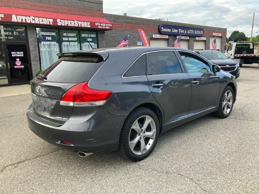 2012 Toyota Venza Image 10
