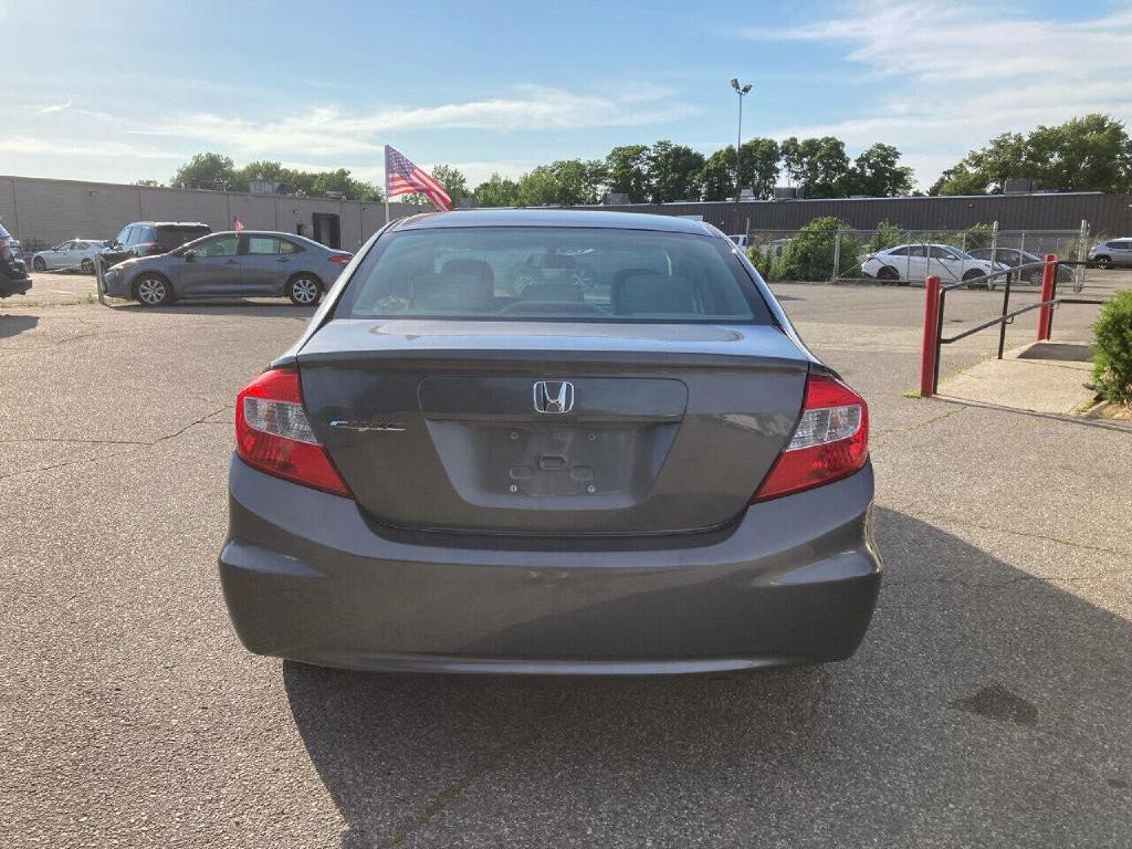 2012 Honda Civic Image 16