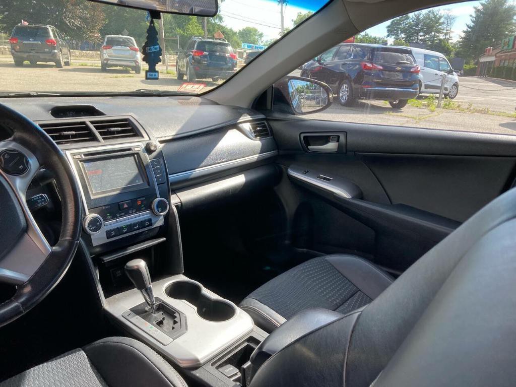 2013 Toyota Camry Image 5