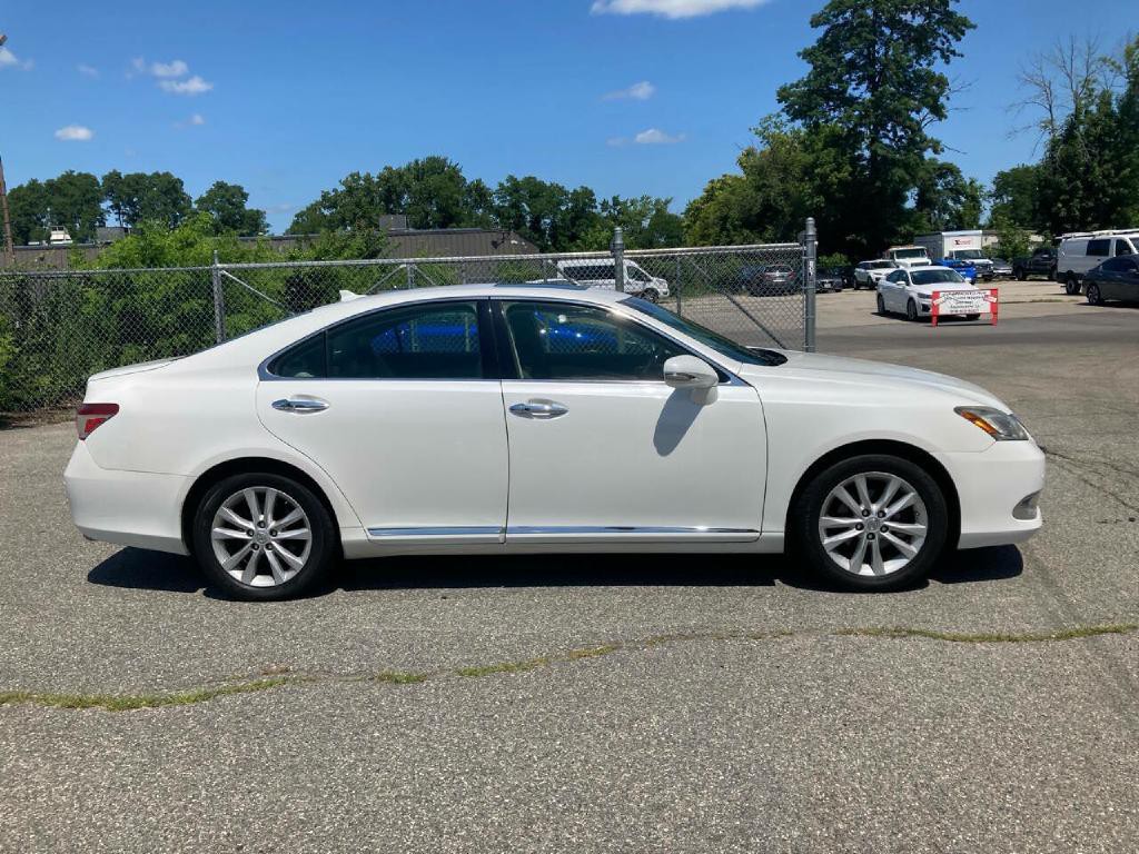 2012 Lexus ES 350 Image 6