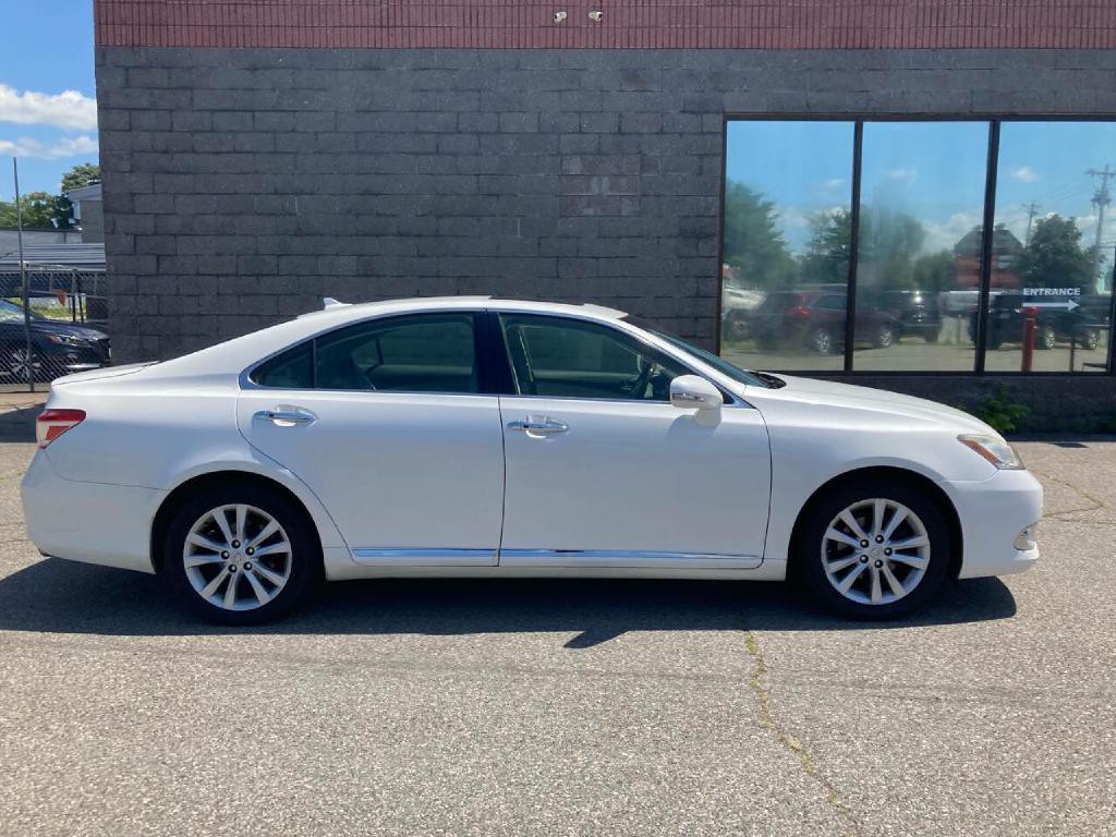 2012 Lexus ES 350 Image 14