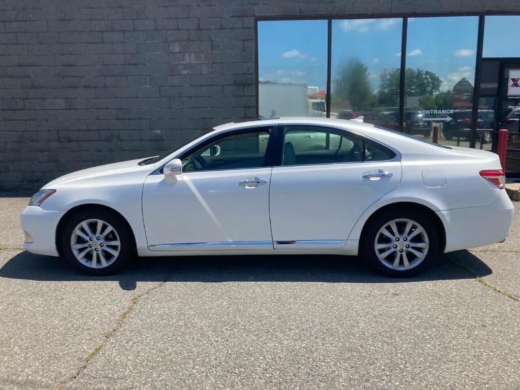 2012 Lexus ES 350 Image 20