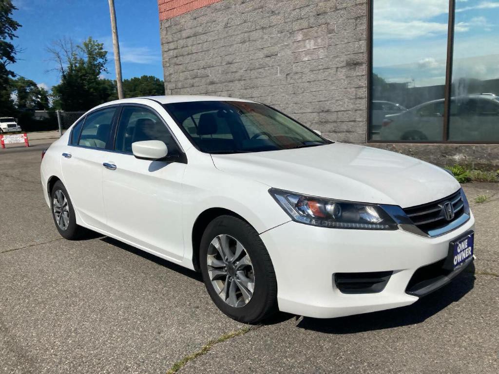 2015 Honda Accord Image 2