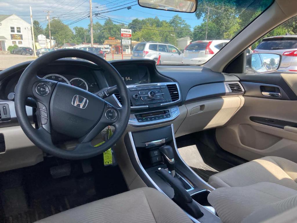 2015 Honda Accord Image 8