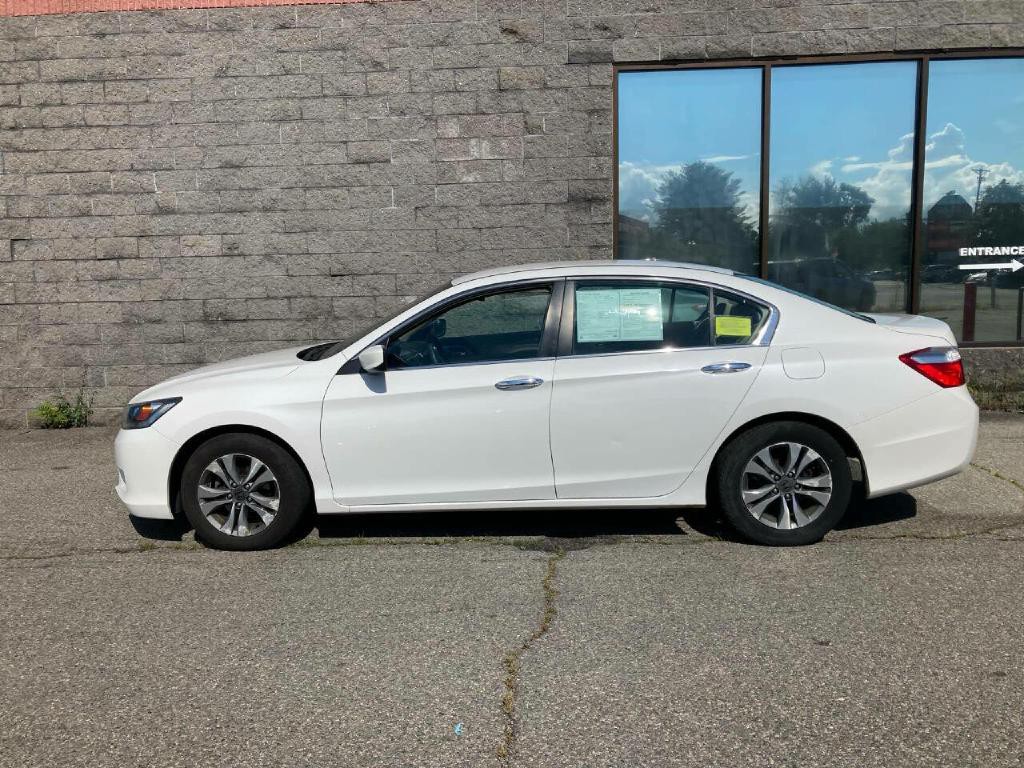 2015 Honda Accord Image 13