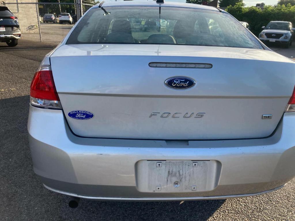 2010 Ford Focus Image 9