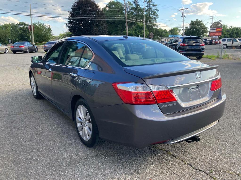 2014 Honda Accord Image 9