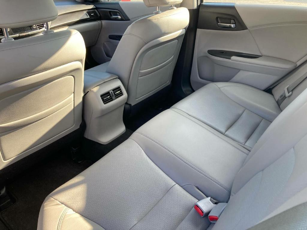2014 Honda Accord Image 15