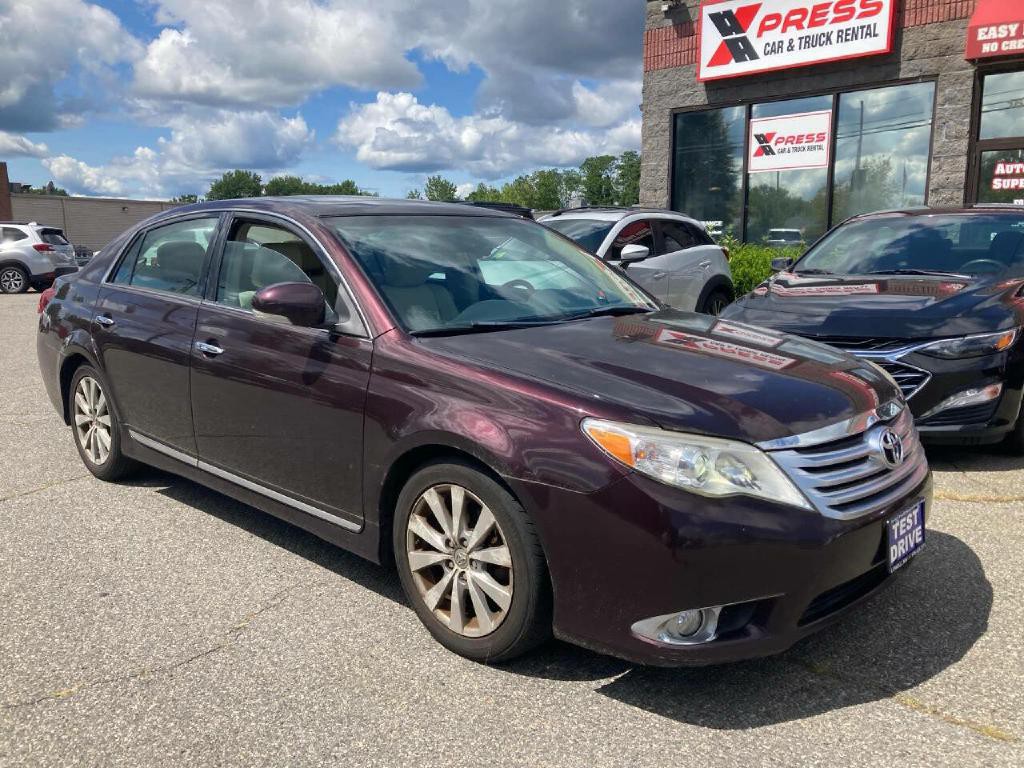 2011 Toyota Avalon Image 3