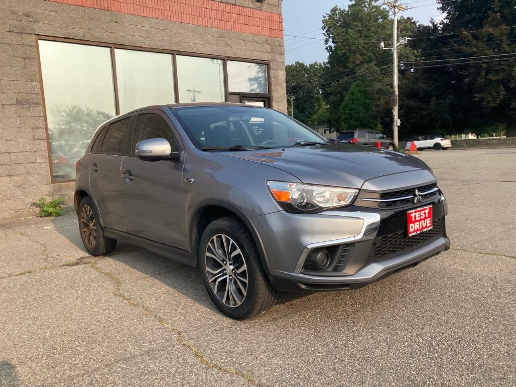 2019 Mitsubishi Outlander Image 4