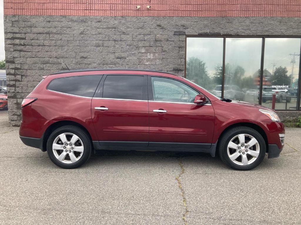 2017 Chevrolet Traverse Image 4