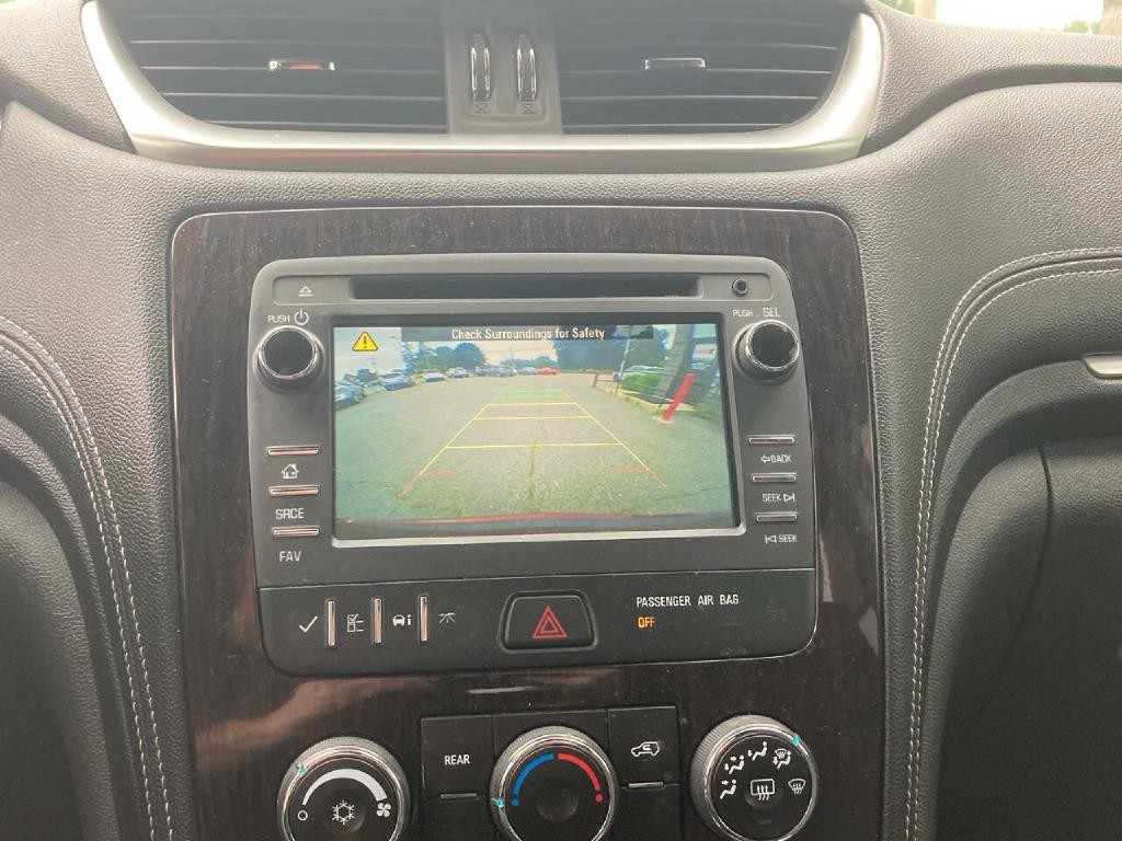 2017 Chevrolet Traverse Image 11