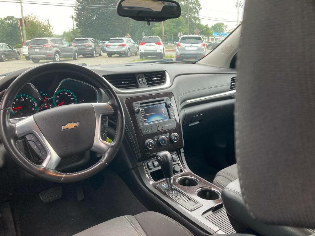 2017 Chevrolet Traverse Image 14