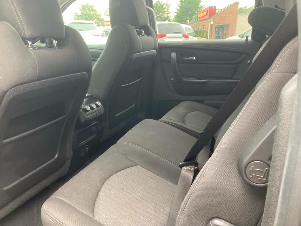 2017 Chevrolet Traverse Image 15