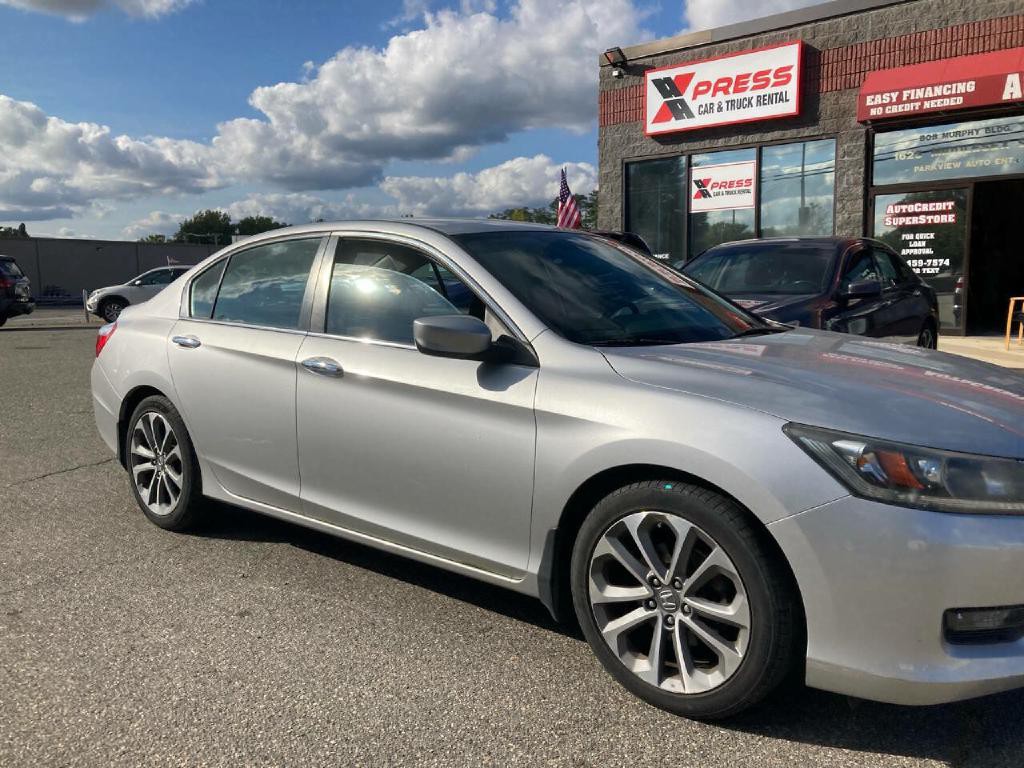 2015 Honda Accord Image 12