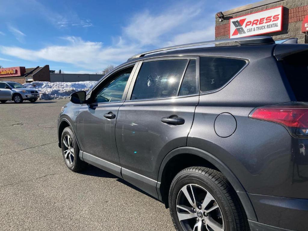 2018 Toyota Rav4 Image 14