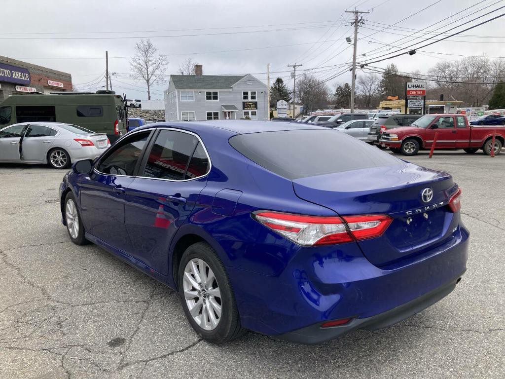 2018 Toyota Camry Image 3