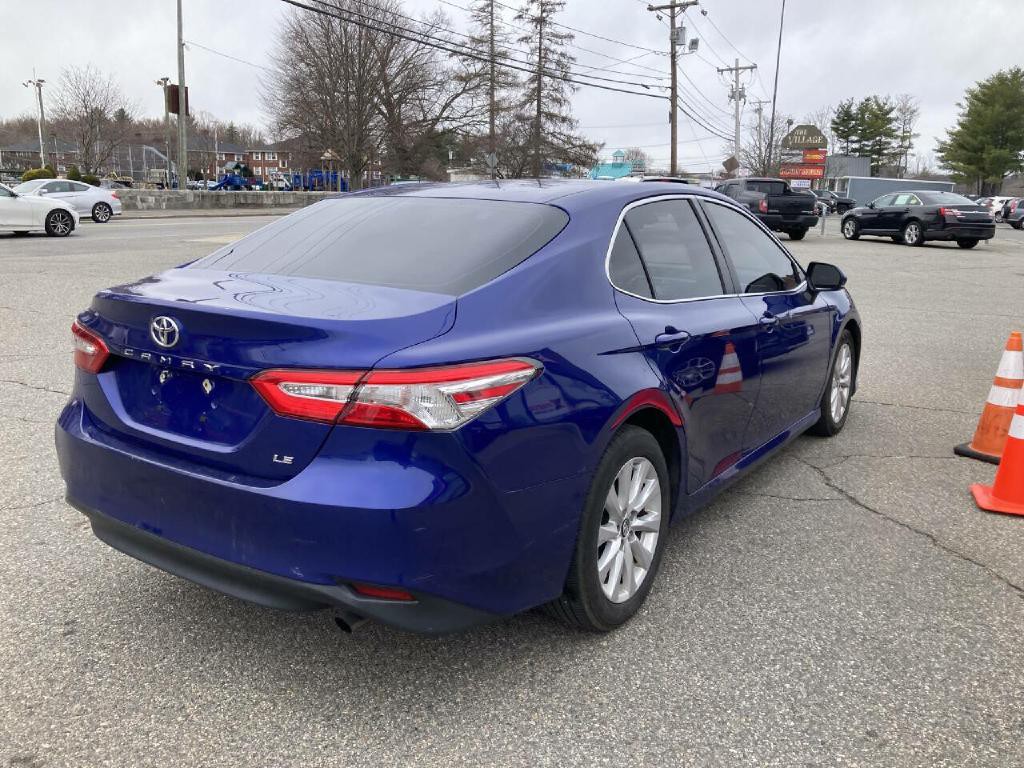 2018 Toyota Camry Image 10
