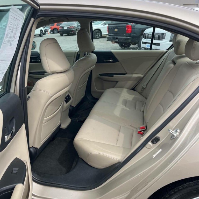 2013 Honda Accord Image 5
