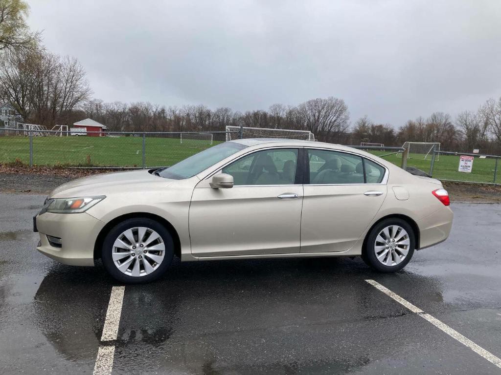 2013 Honda Accord Image 20