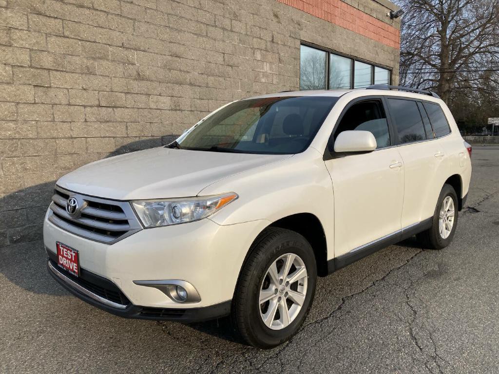 2013 Toyota Highlander Image 16