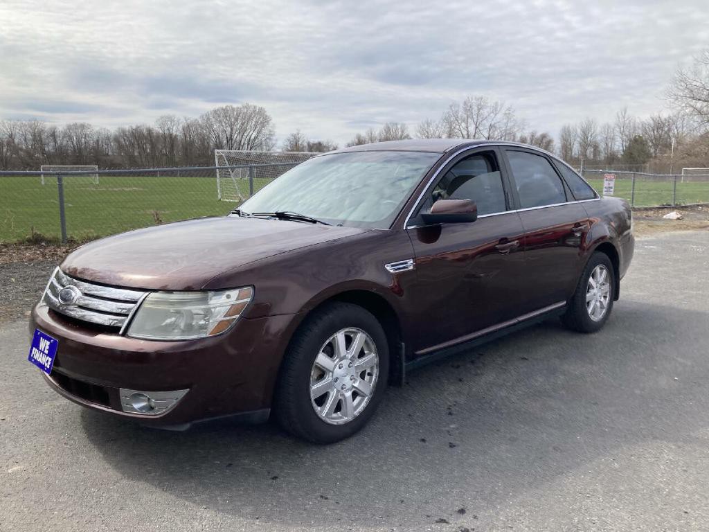 2009 Ford Taurus Image 2